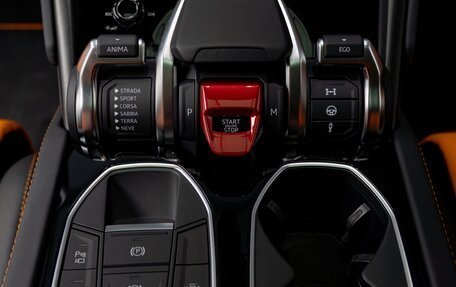 Lamborghini Urus I, 2022 год, 25 800 000 рублей, 17 фотография