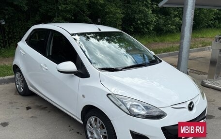 Mazda 2 III, 2011 год, 750 000 рублей, 3 фотография