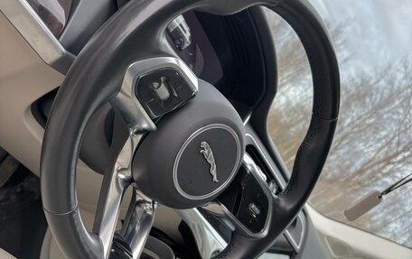 Jaguar I-Pace I, 2018 год, 3 100 000 рублей, 9 фотография