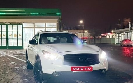 Infiniti FX II, 2012 год, 1 695 000 рублей, 8 фотография