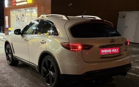Infiniti FX II, 2012 год, 1 695 000 рублей, 9 фотография