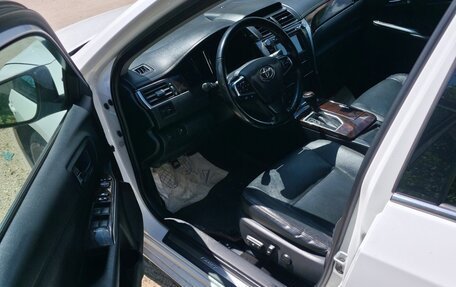 Toyota Camry, 2016 год, 2 450 000 рублей, 7 фотография