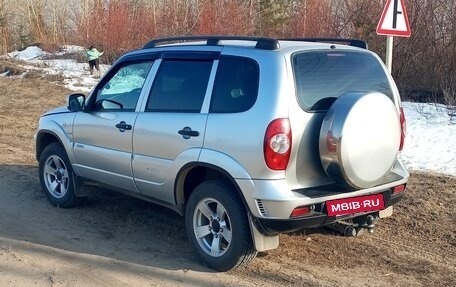 Chevrolet Niva I рестайлинг, 2007 год, 785 000 рублей, 2 фотография
