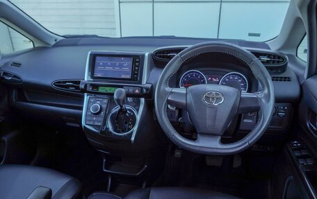 Toyota Wish II, 2015 год, 1 764 000 рублей, 11 фотография