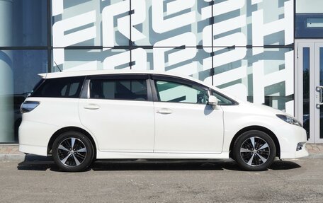 Toyota Wish II, 2015 год, 1 764 000 рублей, 5 фотография