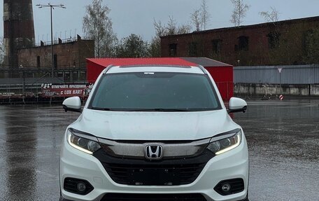 Honda Vezel, 2022 год, 1 635 000 рублей, 2 фотография
