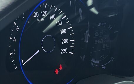Honda Vezel, 2022 год, 1 635 000 рублей, 8 фотография