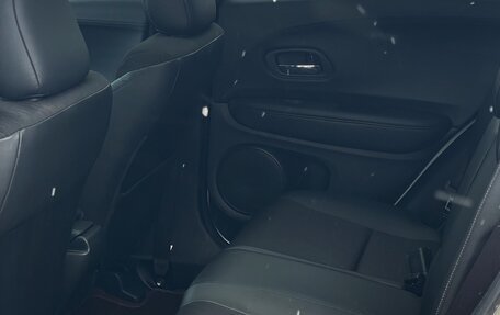 Honda Vezel, 2022 год, 1 635 000 рублей, 9 фотография
