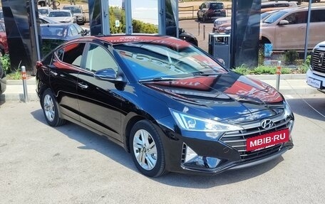 Hyundai Elantra VI рестайлинг, 2019 год, 1 650 000 рублей, 3 фотография