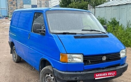 Volkswagen Transporter T4, 1994 год, 175 000 рублей, 2 фотография