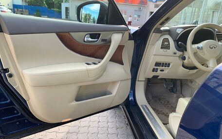 Infiniti QX70, 2015 год, 3 700 000 рублей, 3 фотография