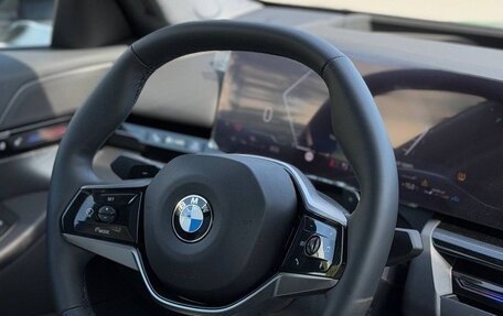 BMW 5 серия, 2024 год, 6 299 000 рублей, 5 фотография