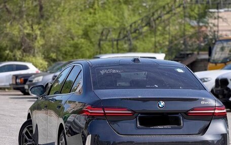 BMW 5 серия, 2024 год, 6 299 000 рублей, 3 фотография