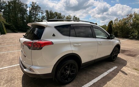 Toyota RAV4, 2018 год, 2 750 000 рублей, 16 фотография