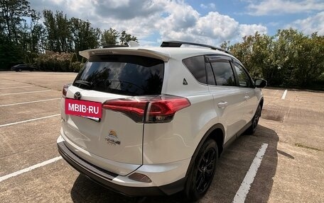 Toyota RAV4, 2018 год, 2 750 000 рублей, 18 фотография