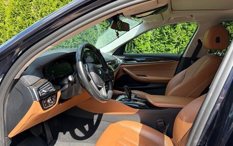 BMW 5 серия, 2019 год, 2 890 000 рублей, 6 фотография