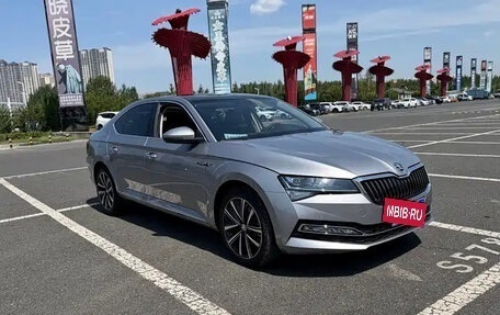 Skoda Superb III рестайлинг, 2023 год, 2 274 000 рублей, 3 фотография