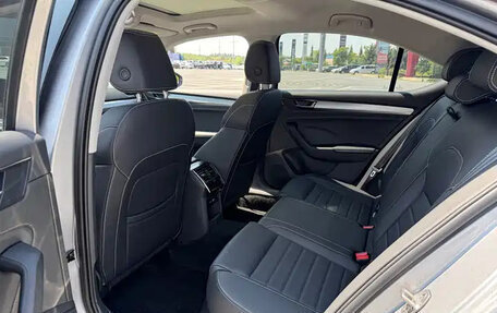 Skoda Superb III рестайлинг, 2023 год, 2 274 000 рублей, 15 фотография