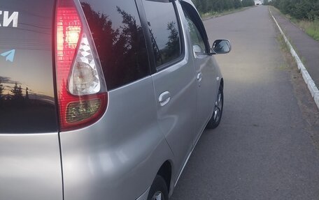 Toyota FunCargo, 2000 год, 350 000 рублей, 4 фотография