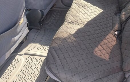Toyota FunCargo, 2000 год, 350 000 рублей, 14 фотография