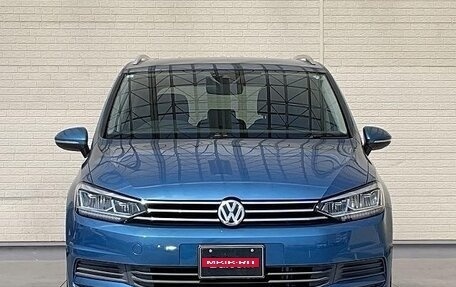 Volkswagen Touran III, 2019 год, 940 000 рублей, 2 фотография