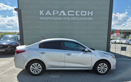 KIA Rio IV, 2018 год, 1 385 000 рублей, 4 фотография