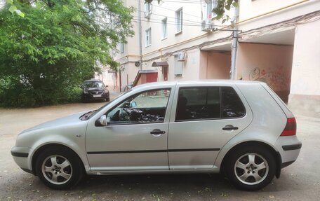 Volkswagen Golf IV, 2000 год, 540 000 рублей, 1 фотография