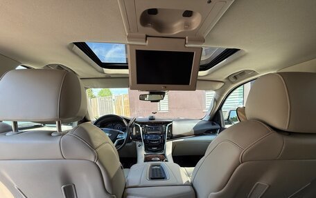 Cadillac Escalade IV, 2016 год, 4 850 000 рублей, 10 фотография