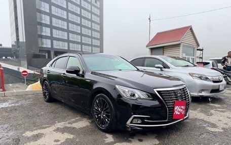 Toyota Crown, 2018 год, 2 470 000 рублей, 2 фотография