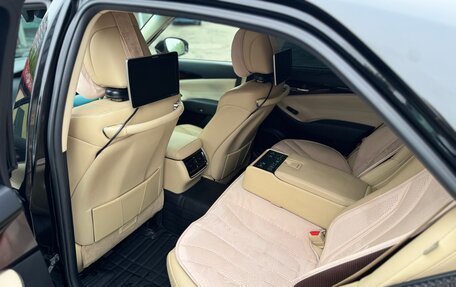 Toyota Crown, 2018 год, 2 470 000 рублей, 11 фотография