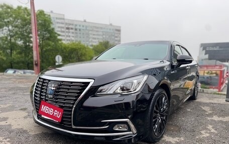 Toyota Crown, 2018 год, 2 470 000 рублей, 3 фотография
