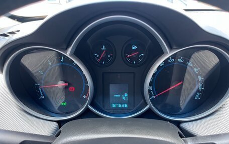 Chevrolet Cruze II, 2013 год, 620 000 рублей, 7 фотография