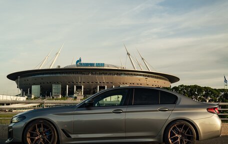BMW 5 серия, 2022 год, 5 300 000 рублей, 13 фотография