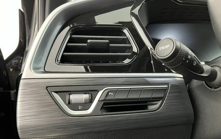 Geely Tugella FY11, 2023 год, 2 635 000 рублей, 9 фотография