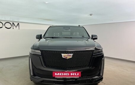 Cadillac Escalade V, 2021 год, 9 800 000 рублей, 3 фотография