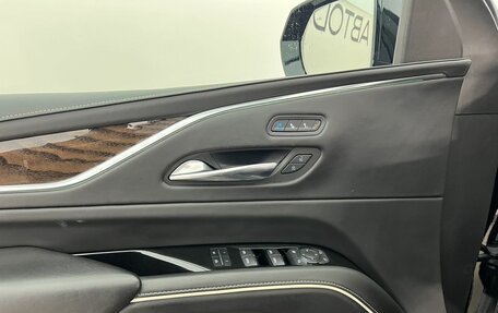 Cadillac Escalade V, 2021 год, 9 800 000 рублей, 20 фотография