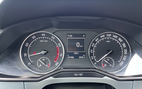 Skoda Superb III рестайлинг, 2016 год, 1 550 000 рублей, 10 фотография