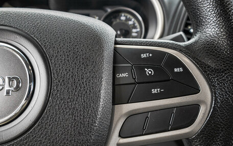 Jeep Cherokee, 2017 год, 1 899 000 рублей, 16 фотография