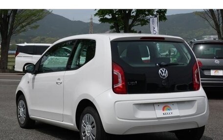 Volkswagen up! I рестайлинг, 2015 год, 490 000 рублей, 6 фотография