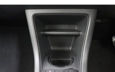 Volkswagen up! I рестайлинг, 2015 год, 490 000 рублей, 14 фотография