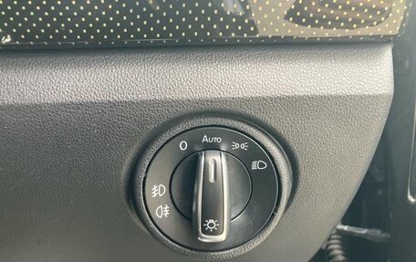 Volkswagen up! I рестайлинг, 2018 год, 620 000 рублей, 12 фотография