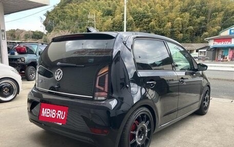 Volkswagen up! I рестайлинг, 2018 год, 620 000 рублей, 6 фотография