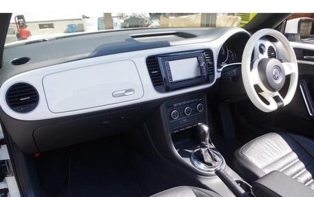 Volkswagen Beetle, 2013 год, 1 010 000 рублей, 16 фотография