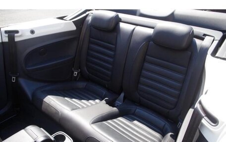 Volkswagen Beetle, 2013 год, 1 010 000 рублей, 19 фотография