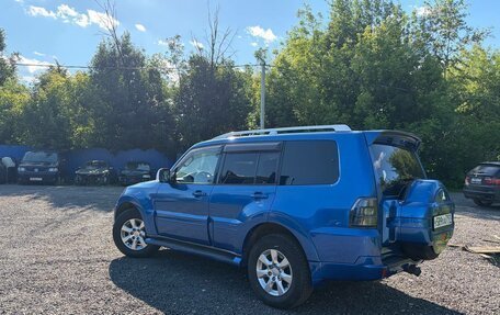 Mitsubishi Pajero IV, 2008 год, 1 780 000 рублей, 5 фотография