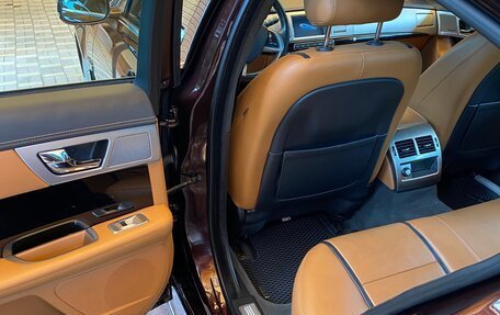 Jaguar XF I рестайлинг, 2013 год, 2 150 000 рублей, 15 фотография