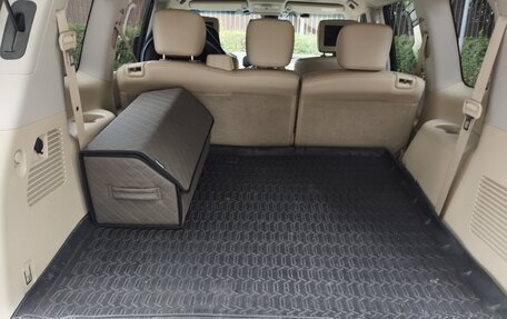Nissan Patrol, 2012 год, 3 190 000 рублей, 8 фотография