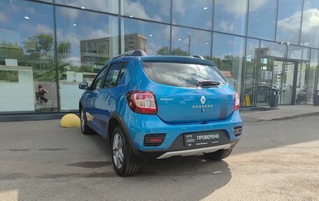 Renault Sandero II рестайлинг, 2018 год, 999 800 рублей, 8 фотография