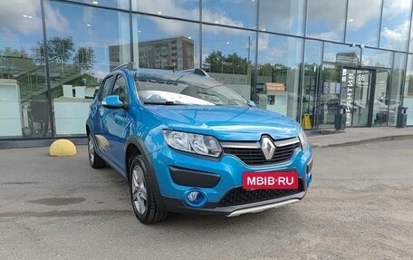 Renault Sandero II рестайлинг, 2018 год, 999 800 рублей, 3 фотография