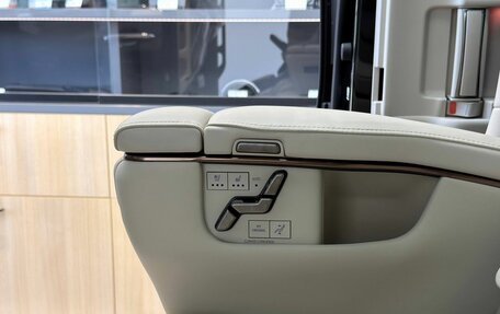 Lexus LM, 2025 год, 17 500 000 рублей, 31 фотография